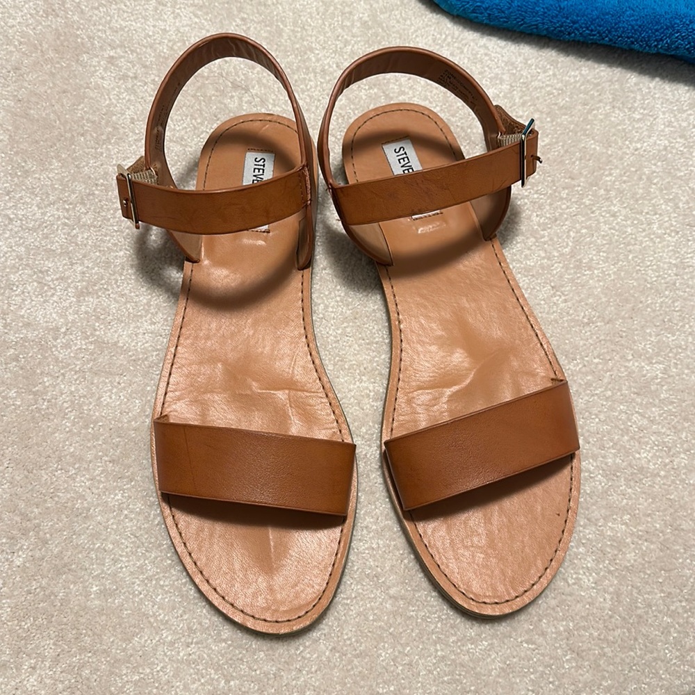 Steve Madden sandals